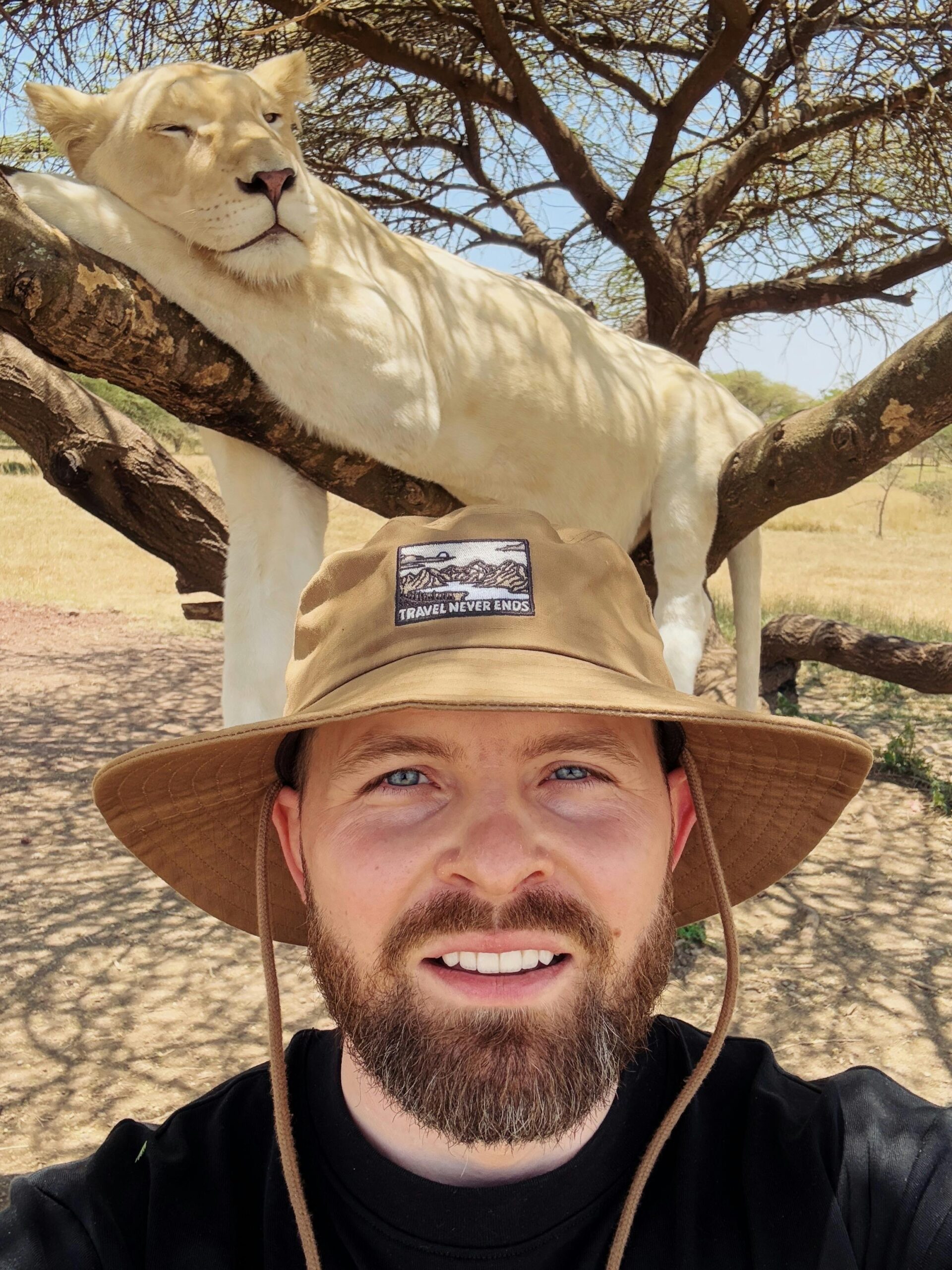 Lion Crest Safari Hat